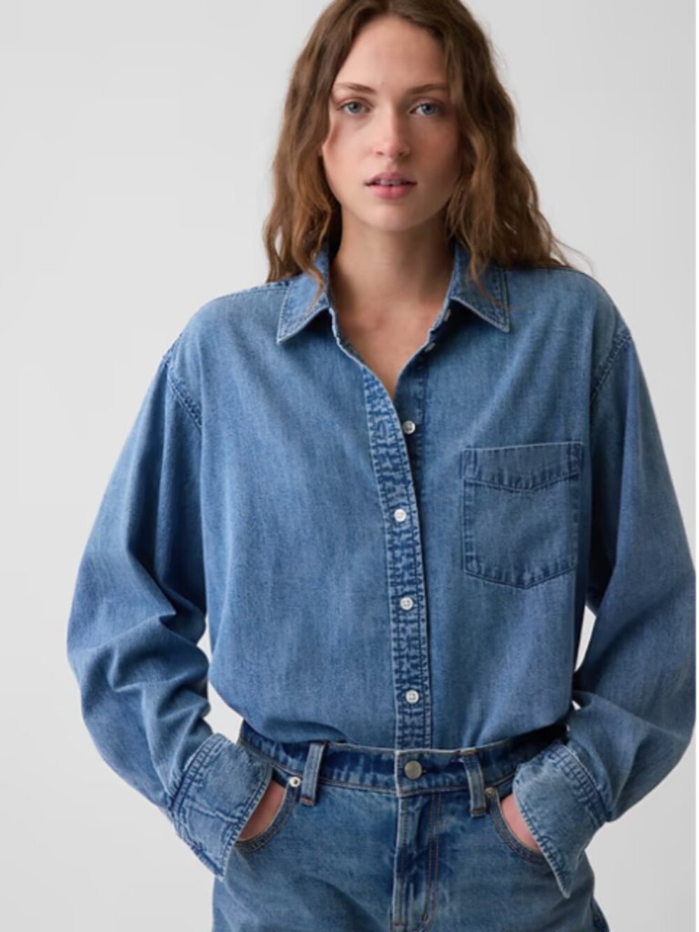 Gap- denim shirt, medium/light blue wash, XL Tall